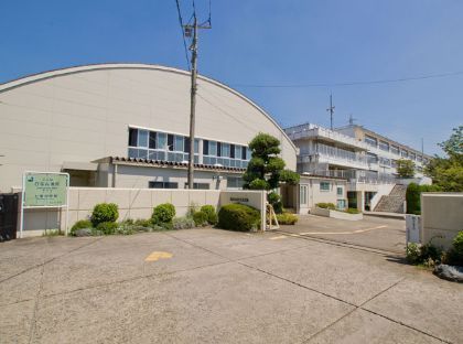 さいたま市見沼区大字新堤の中古一戸建て(さいたま市立七里中学校)