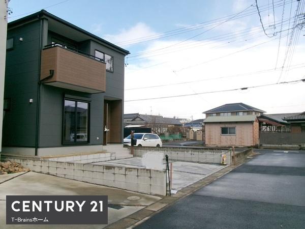 江南市高屋町神戸　全1棟