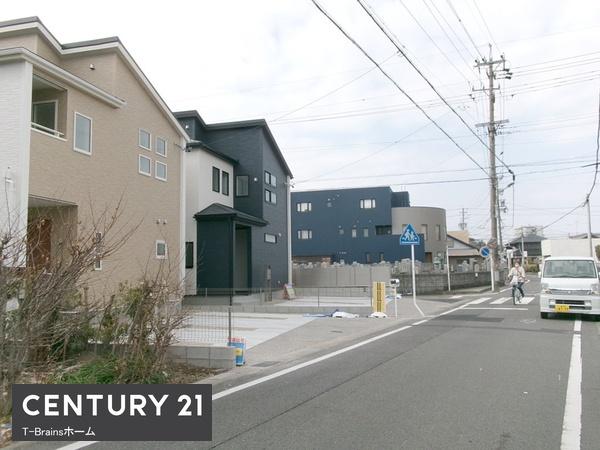 一宮市今伊勢町本神戸寺前　2号棟　全2棟