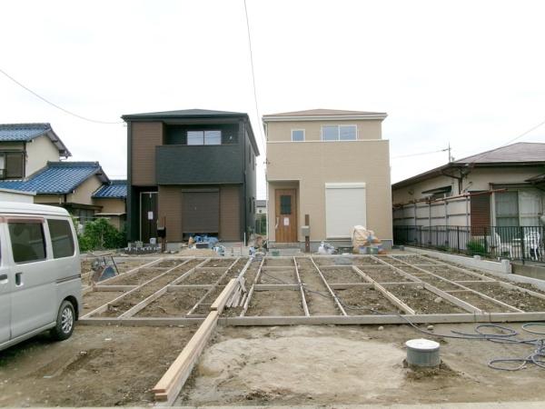 一宮市浅井中小学校前　1号棟　全2棟