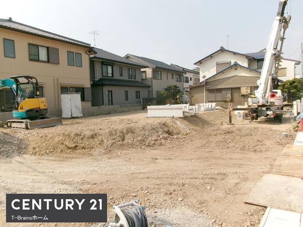 稲沢市北島町千野地第二　2号棟　全3棟