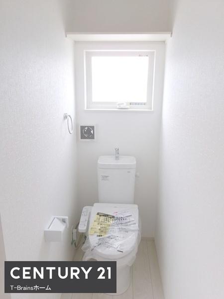 岩倉市第1大地町小森　全1棟