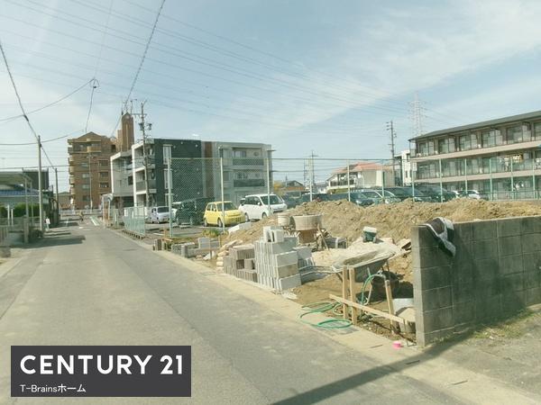 岩倉市第1大地町小森　全1棟