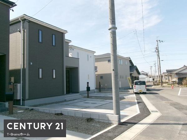 江南市後飛保町第3　2号棟　全4棟