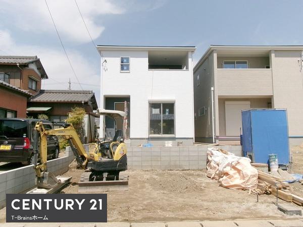 一宮市三ツ井二丁目　1号棟　全2棟