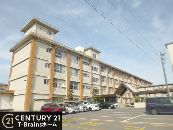 一宮市馬見塚西ノ山全8棟5号棟(一宮市立南部中学校)