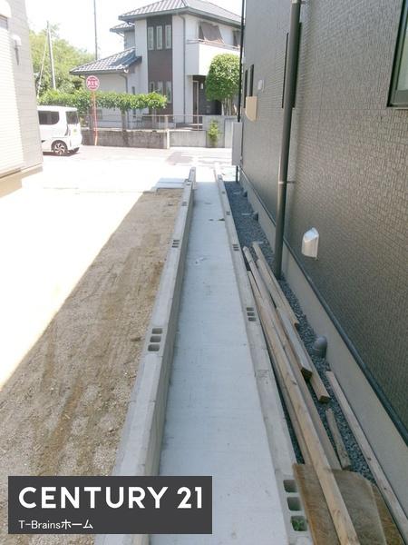 稲沢市平和町西光坊宮西　1号棟　全3棟