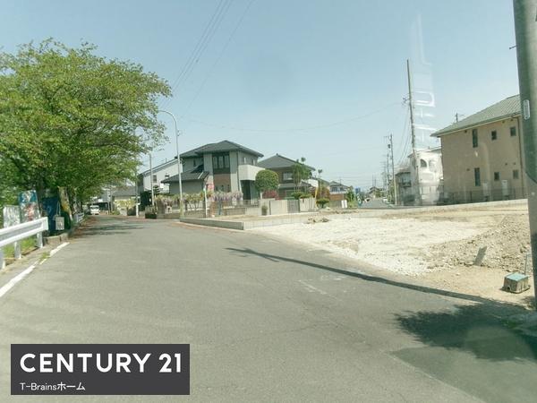 稲沢市平和町西光坊宮西　1号棟　全3棟