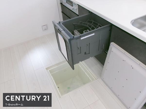 江南市飛高町栄　1号棟　全3棟