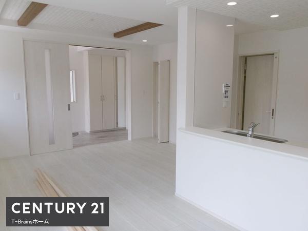 江南市飛高町栄　2号棟　全3棟
