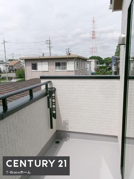 小牧市藤島2丁目　1号棟　全2棟