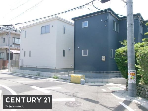 小牧市久保一色2号棟　全2棟