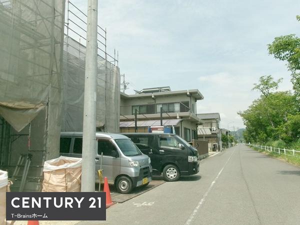 小牧市久保一色2号棟　全2棟