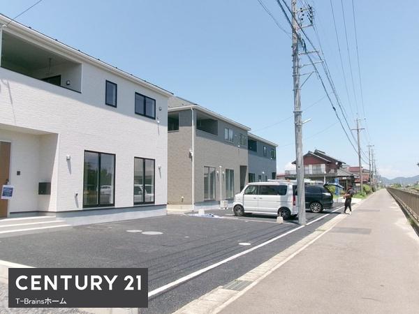 扶桑町高雄第142号棟　全3棟