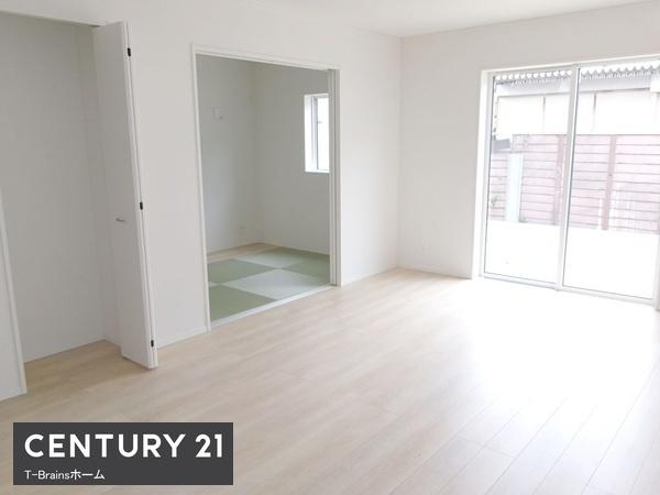 江南市高屋町御日塚第2　2号棟　全2棟