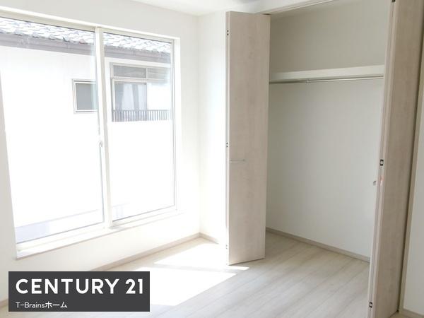北名古屋市片場白山　B号棟　全2棟