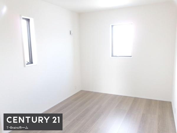 江南市古知野東小学校前　1号棟　全3棟