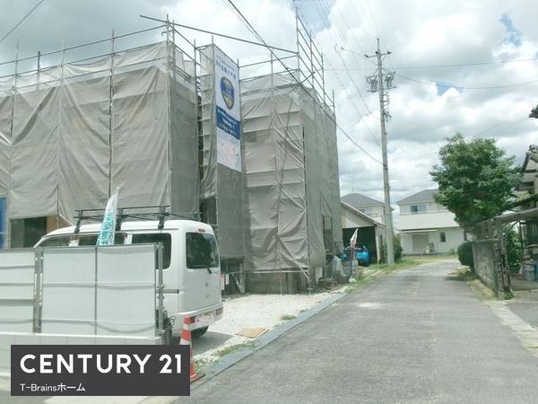 一宮市浅井町前野字薬師前の新築一戸建
