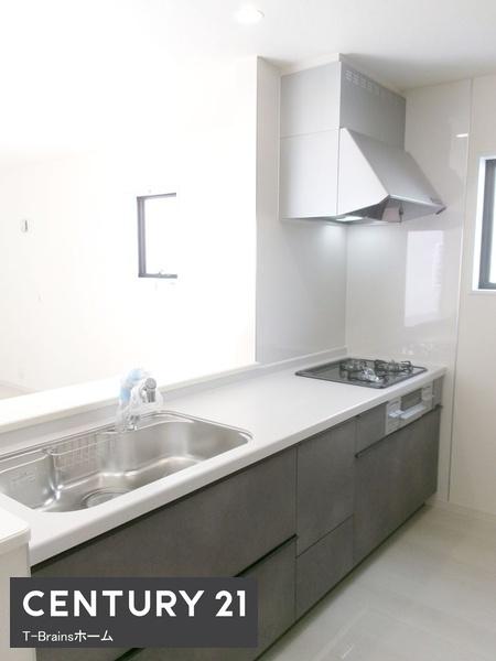 大口町余野四丁目 3号棟 全3棟(キッチン)