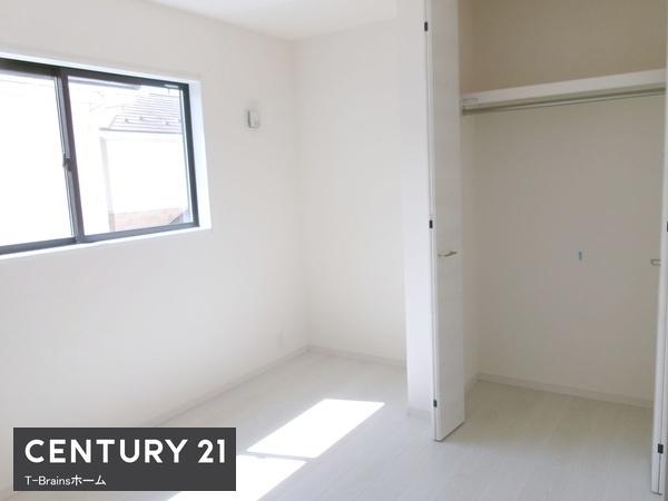 大口町余野四丁目 3号棟 全3棟(洋室)