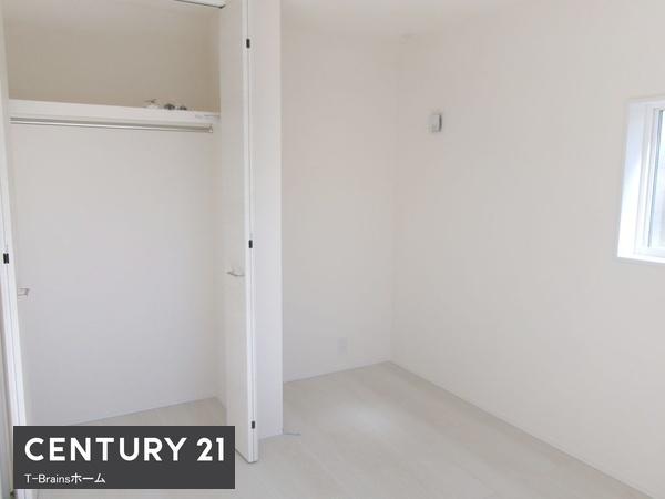 一宮市赤見小学校西　2号棟　全3棟