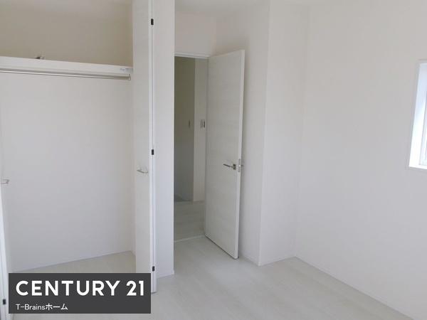 一宮市赤見小学校西　2号棟　全3棟