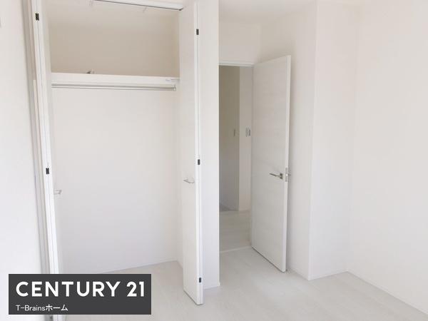 一宮市赤見小学校西　2号棟　全3棟