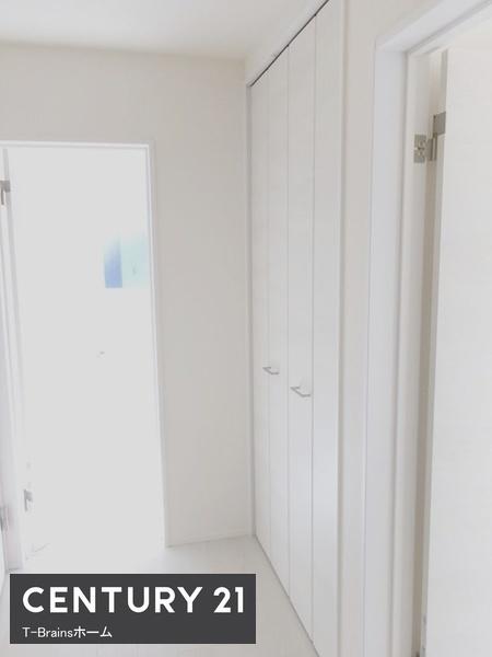 一宮市赤見小学校西　2号棟　全3棟