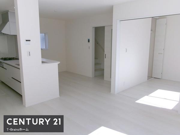 一宮市赤見小学校西　2号棟　全3棟