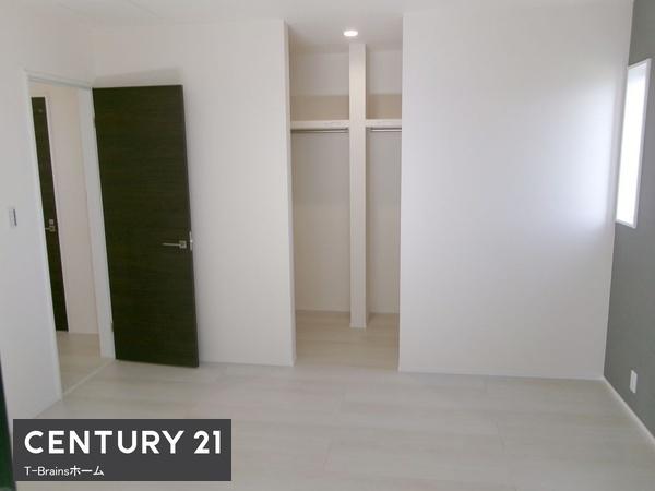 北名古屋市六ツ師第四1号棟　全1棟