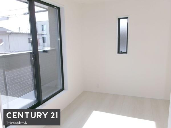 北名古屋市六ツ師第四1号棟　全1棟