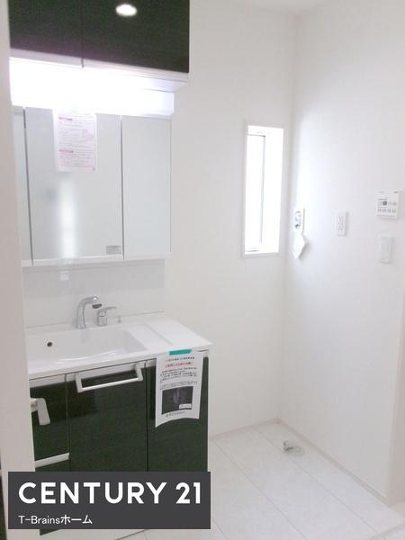 江南市尾崎町屋敷2号棟　全5棟