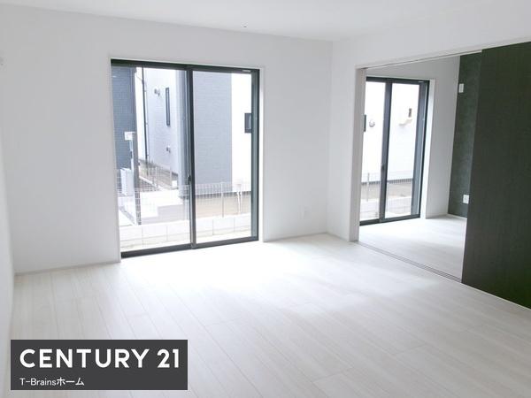 北名古屋市熊之庄13期 2号棟 全6棟(リビング)