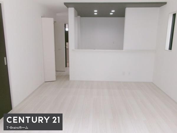 北名古屋市熊之庄13期 2号棟 全6棟(リビング)