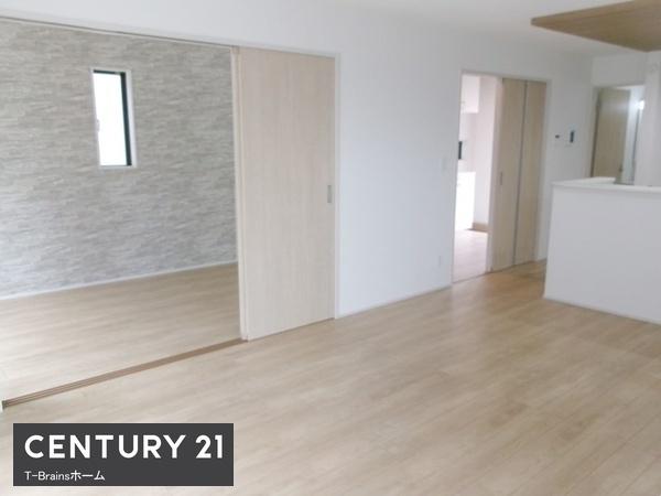 北名古屋市熊之庄13期 3号棟 全6棟(リビング)