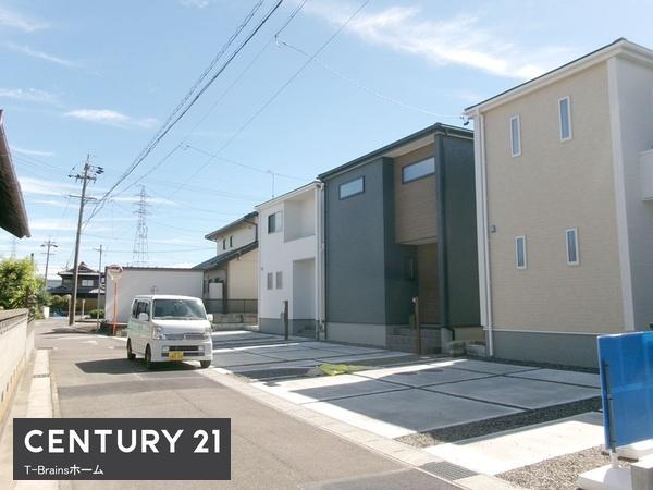 扶桑町高雄柳前　1号棟　全3棟