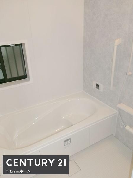 北名古屋市熊之庄山の前　全1棟