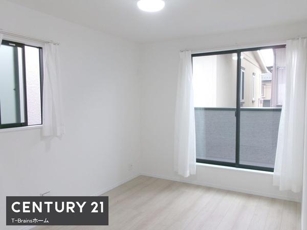 北名古屋市熊之庄山の前　全1棟