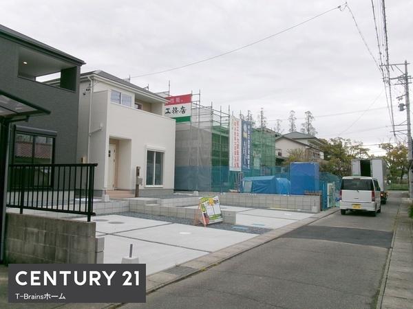 津島市江東町第二　2号棟　全2棟