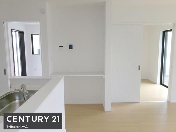 北名古屋市鍜治ケ一色西　B号棟　全4棟