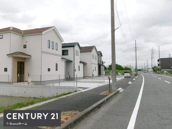 北名古屋市鍜治ケ一色西　B号棟　全4棟