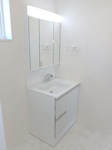 岩倉市第1宮前町　1号棟　全3棟