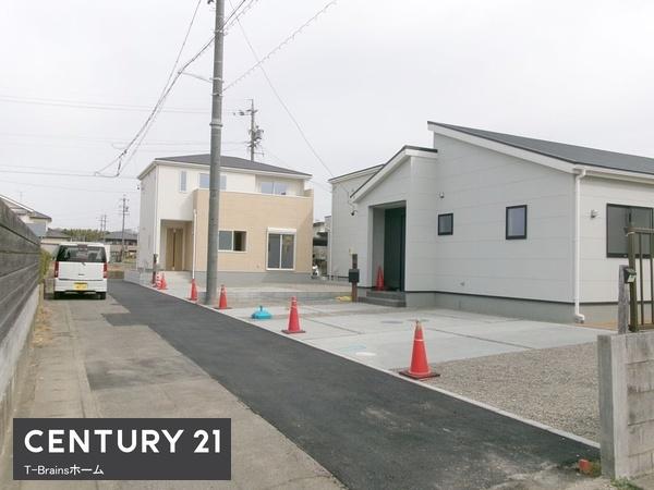 羽島市正木町新井第2　2号棟　全3棟