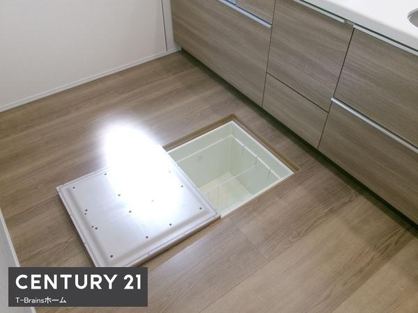 一宮市西五城第5　2号棟　全2棟