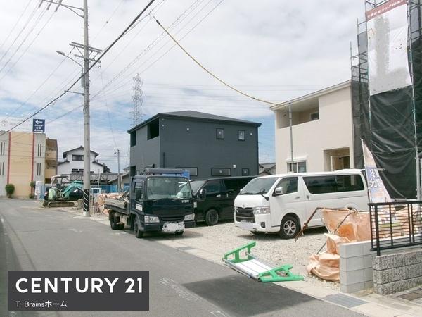 津島市日光　2号棟　全3棟