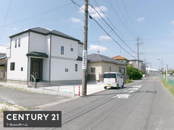北名古屋市熊之庄牛流3番　A号棟　全1棟