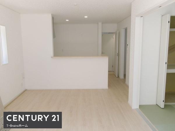 羽島市小熊町内粟野第2　2号棟　全2棟