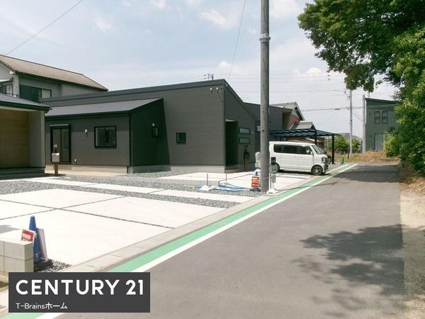 稲沢市平和町法立北瀬古第3　1号棟　全2棟