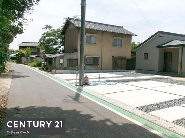 稲沢市平和町法立北瀬古第3　2号棟　全2棟