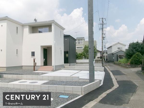 江南市鹿子島町第四　2号棟　全3棟